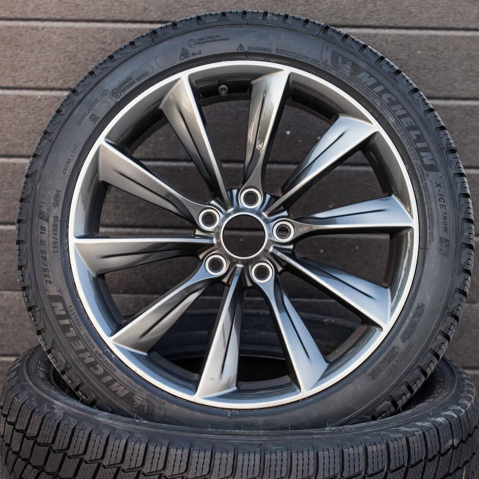 Wheel winter package | Tesla Model 3 - Carbone Prestige Shop