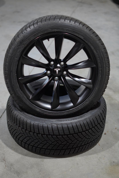 Model Y | Winter Tire Set – 19″ Michelin X-ice