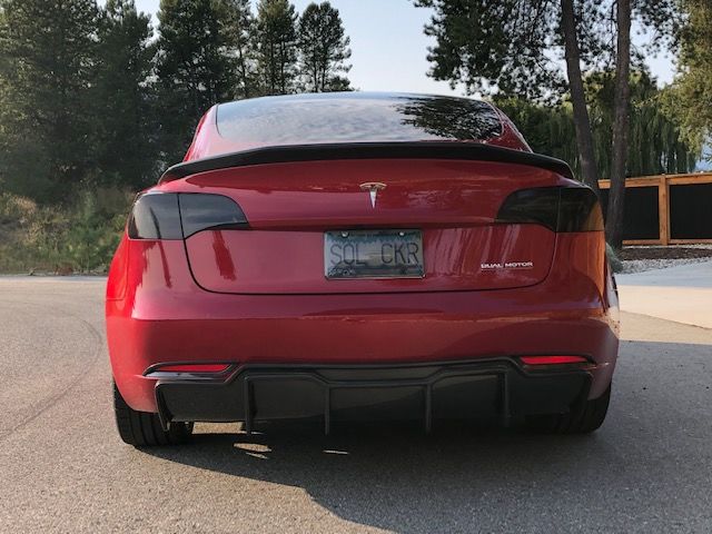 Carbon Spoiler V Style, Tesla Model 3