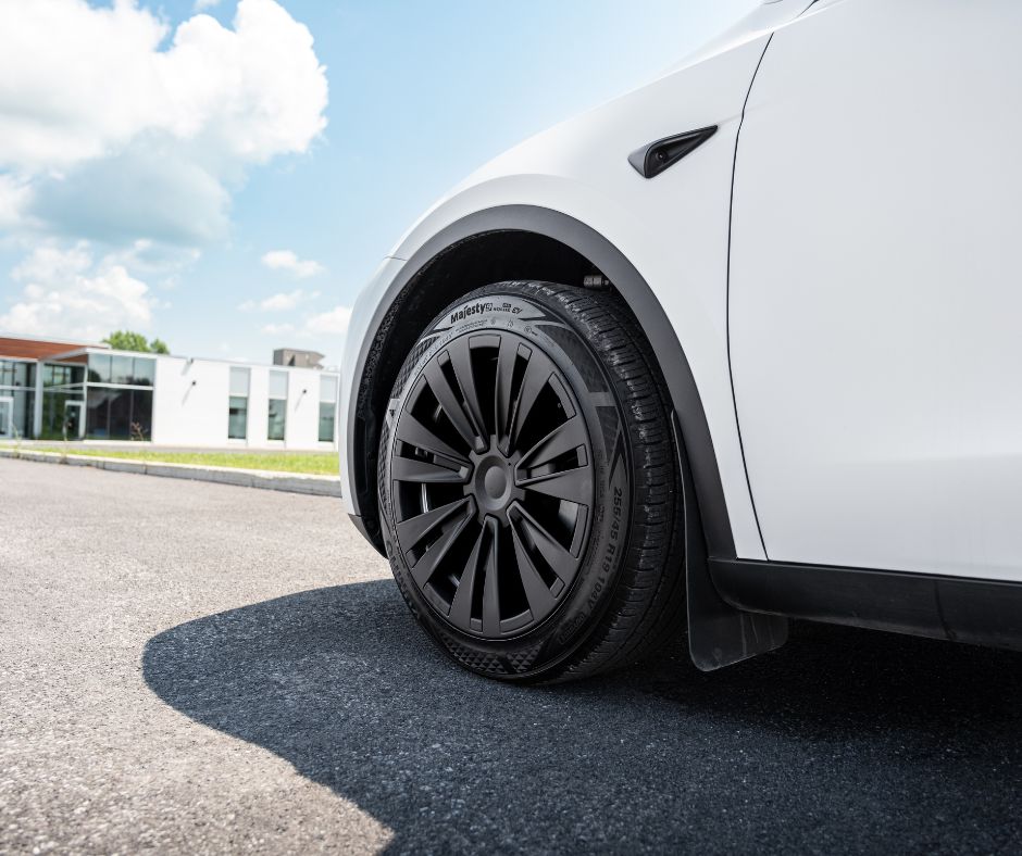 Model Y | 19-inch Whirlwind Matte Black Wheel Cover (Asymmetrical Model 2)